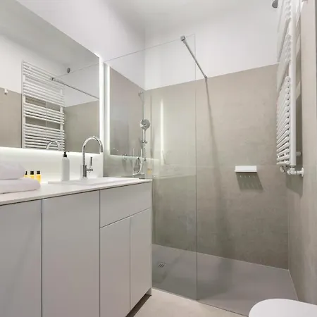 아파트 Old Praga Garden 바르샤바