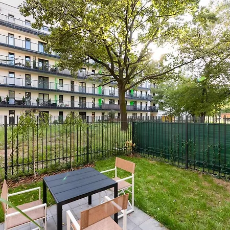 Old Praga Garden 아파트 *